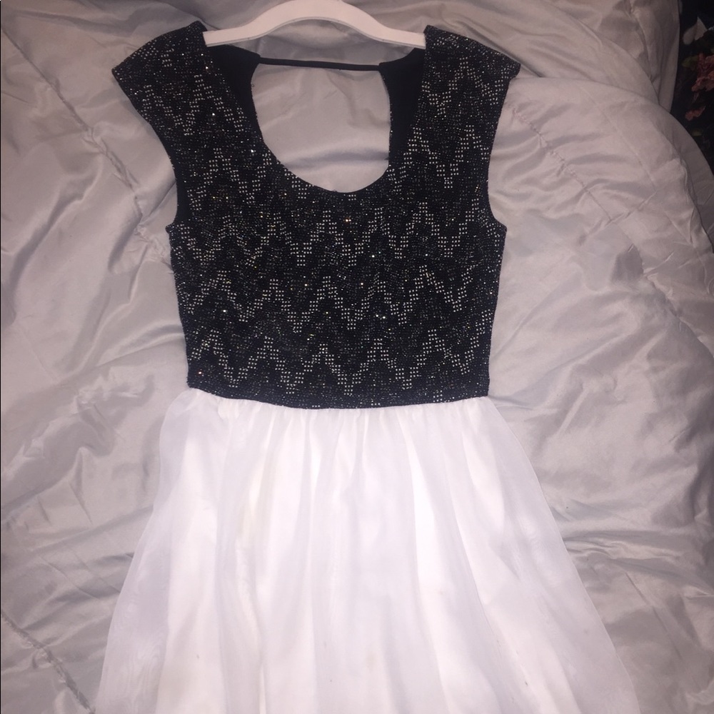 Short B&W Formal Homecoming Dress